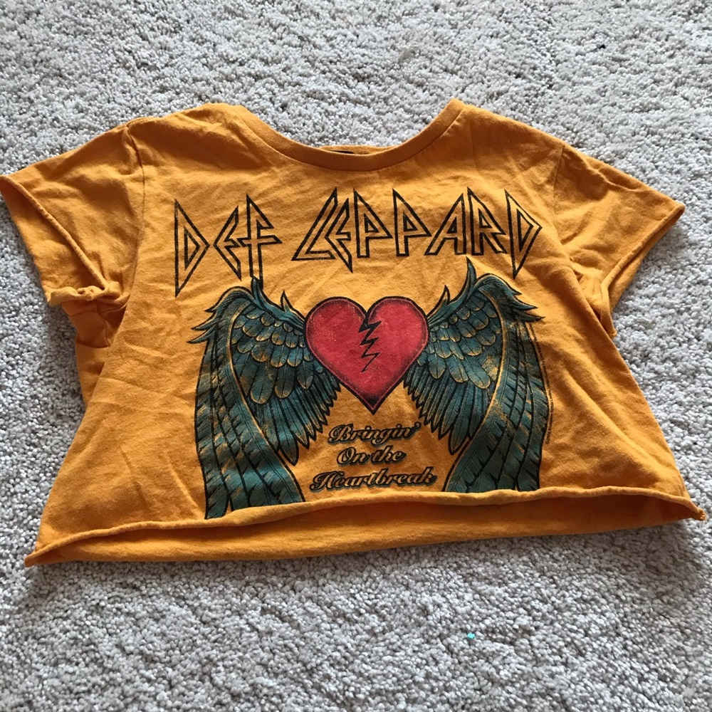 Def Leppard cropped top